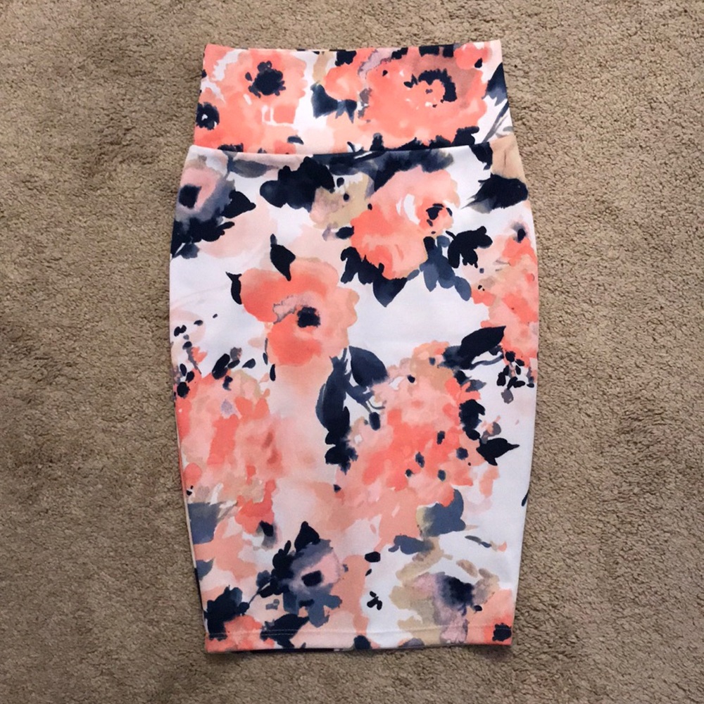 Pencil skirt